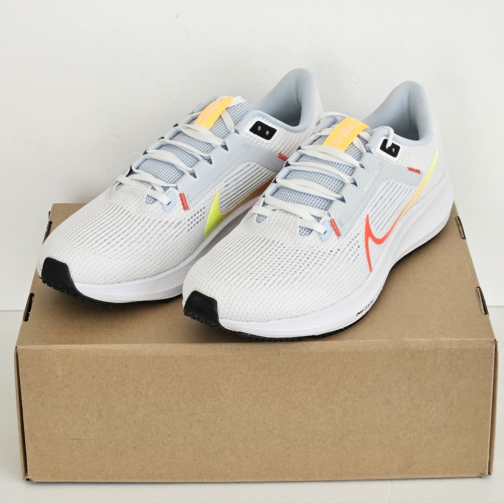 Nike Air Zoom Pegasus 40 White Running Shoes DV3854-102 Womens Sz 11‎ Box No Lid